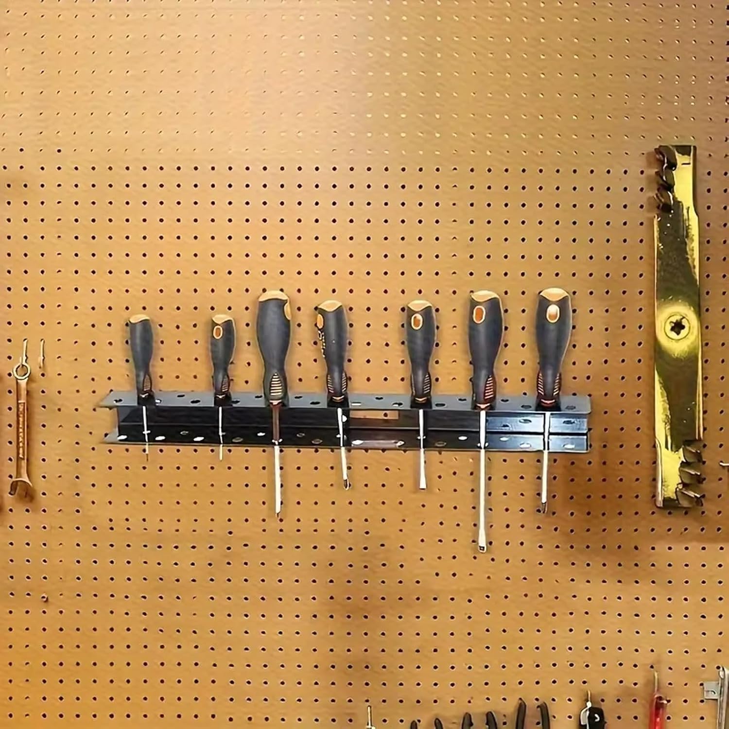  Porte-outils Mural Pour Un Accès Soigné Et Rapide à L'étagère De Stockage, Adapté Aux Amateurs D'artisanat Et Organisateur De Réparation Professionnel Pour Montage Mural