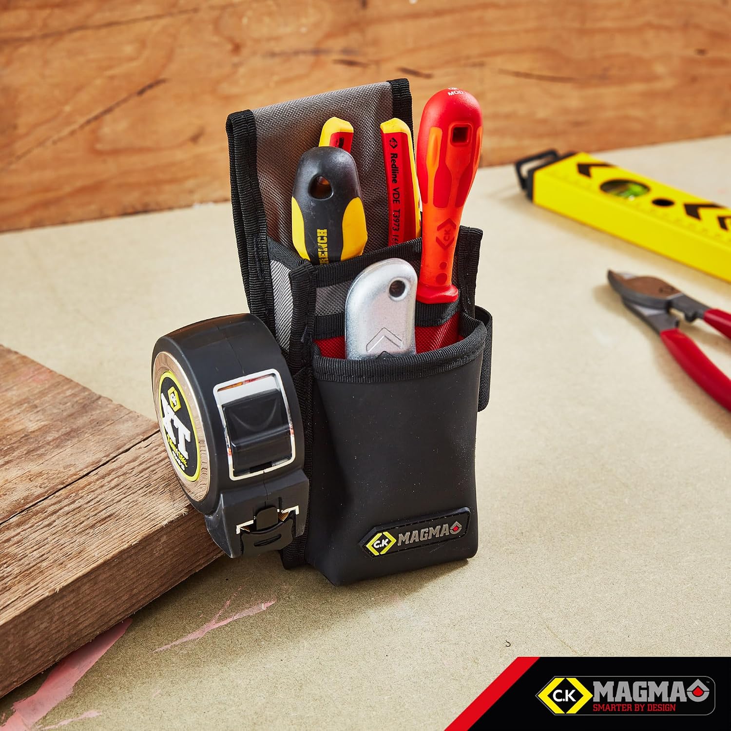  C.K Magma MA2724 Pochette à Outils Essentiels
