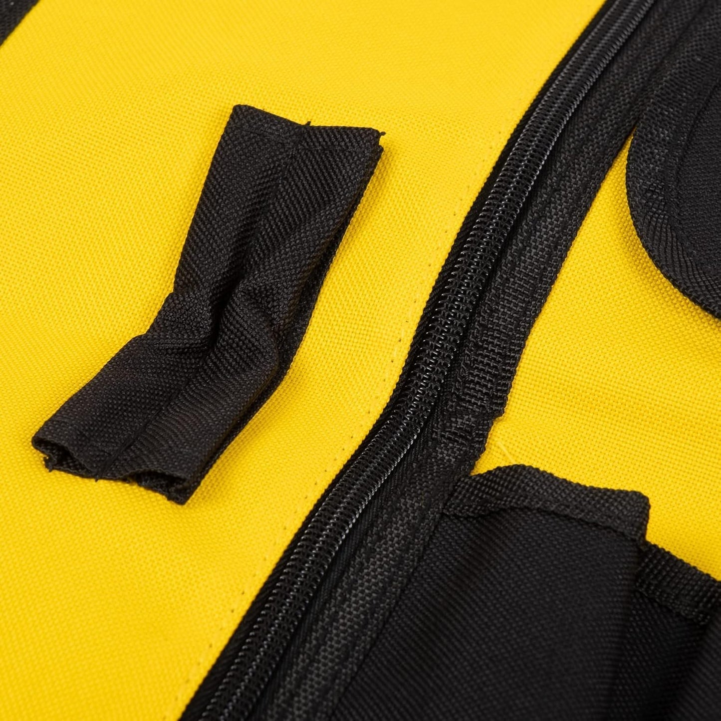  Stanley 1-93-601 Pochette Porte-Outils - 1 Compartiment Zippé Par Fermeture Éclaire, Toile 300 X 300 Deniers En Nylon - 12 Pochettes Compartimentées - Rabat De Protection - Fermeture Par Sangle Multicolore